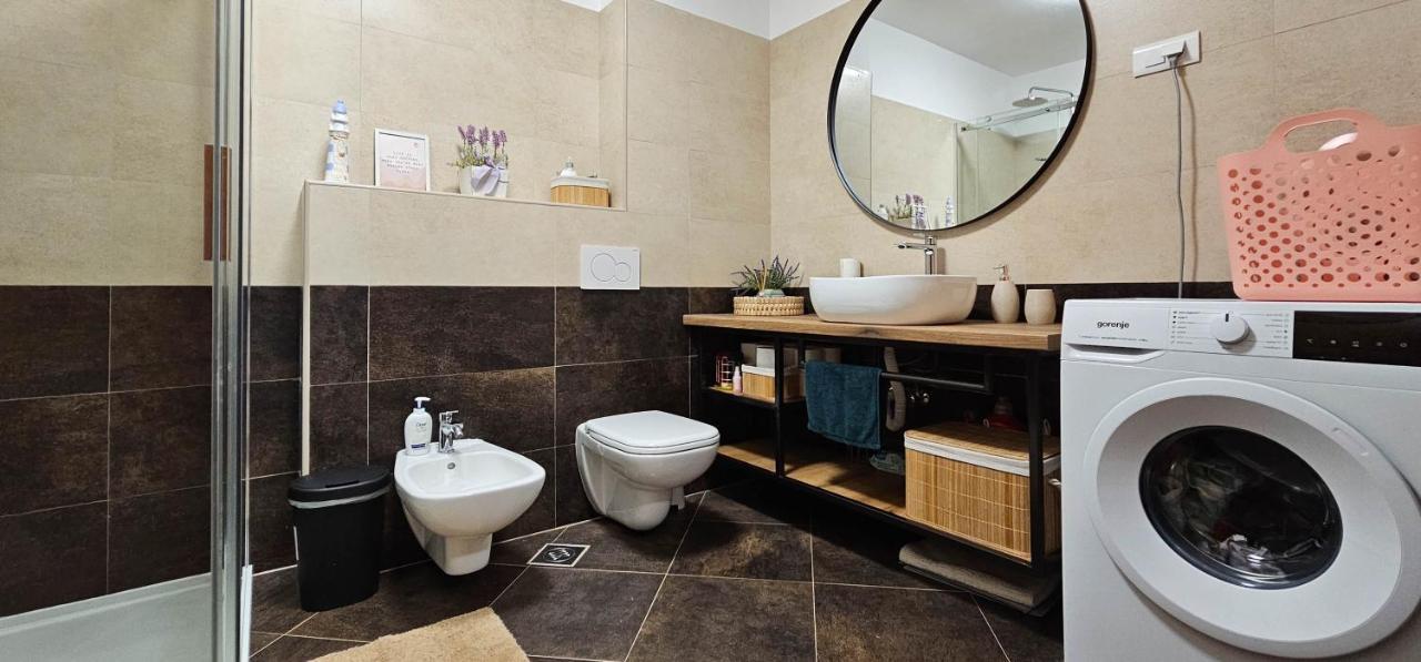 Apartment Bluemare B3 With Shared Pool Ližnjan Dış mekan fotoğraf